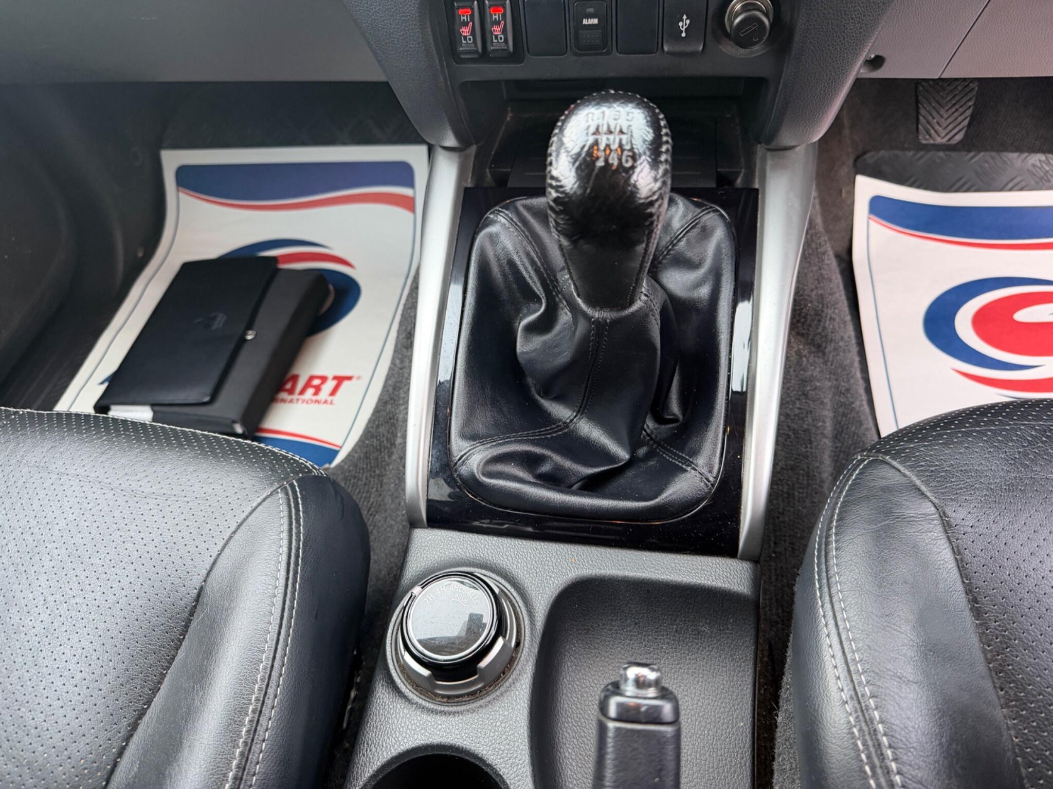 Mitsubishi L200 - Image 20