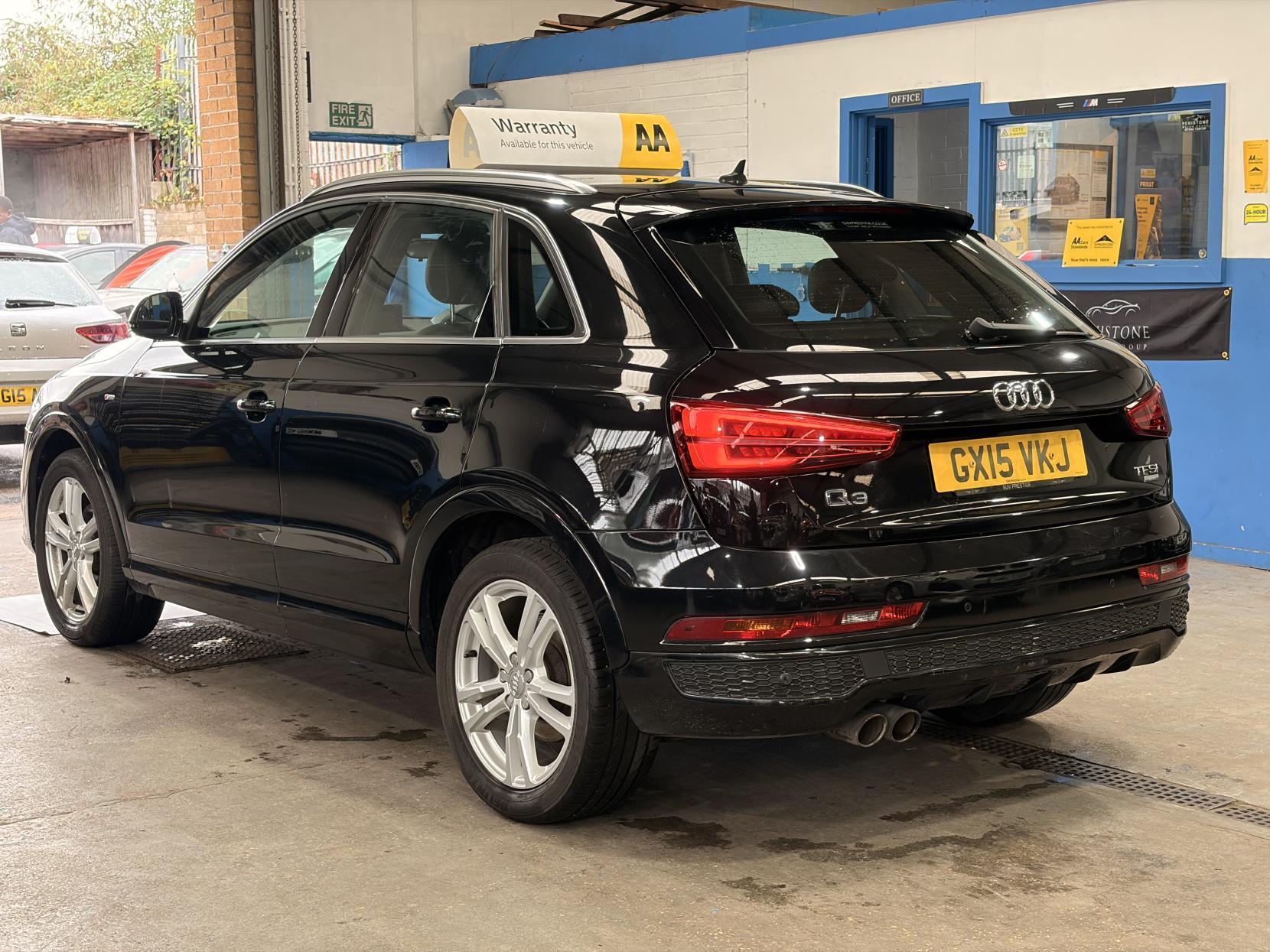 Audi Q3 - Image 6