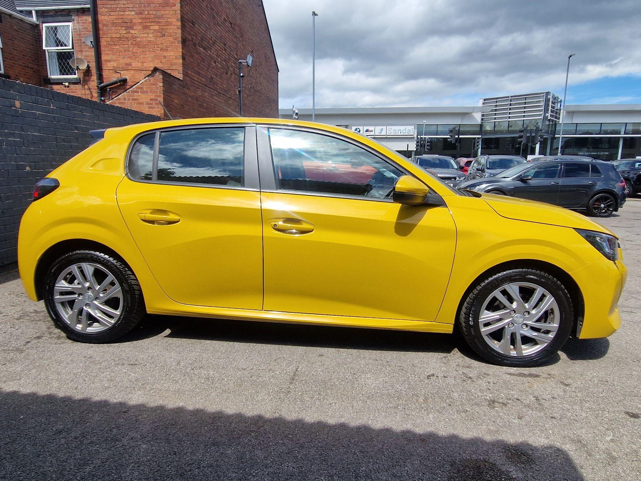 Peugeot 208 - Image 7