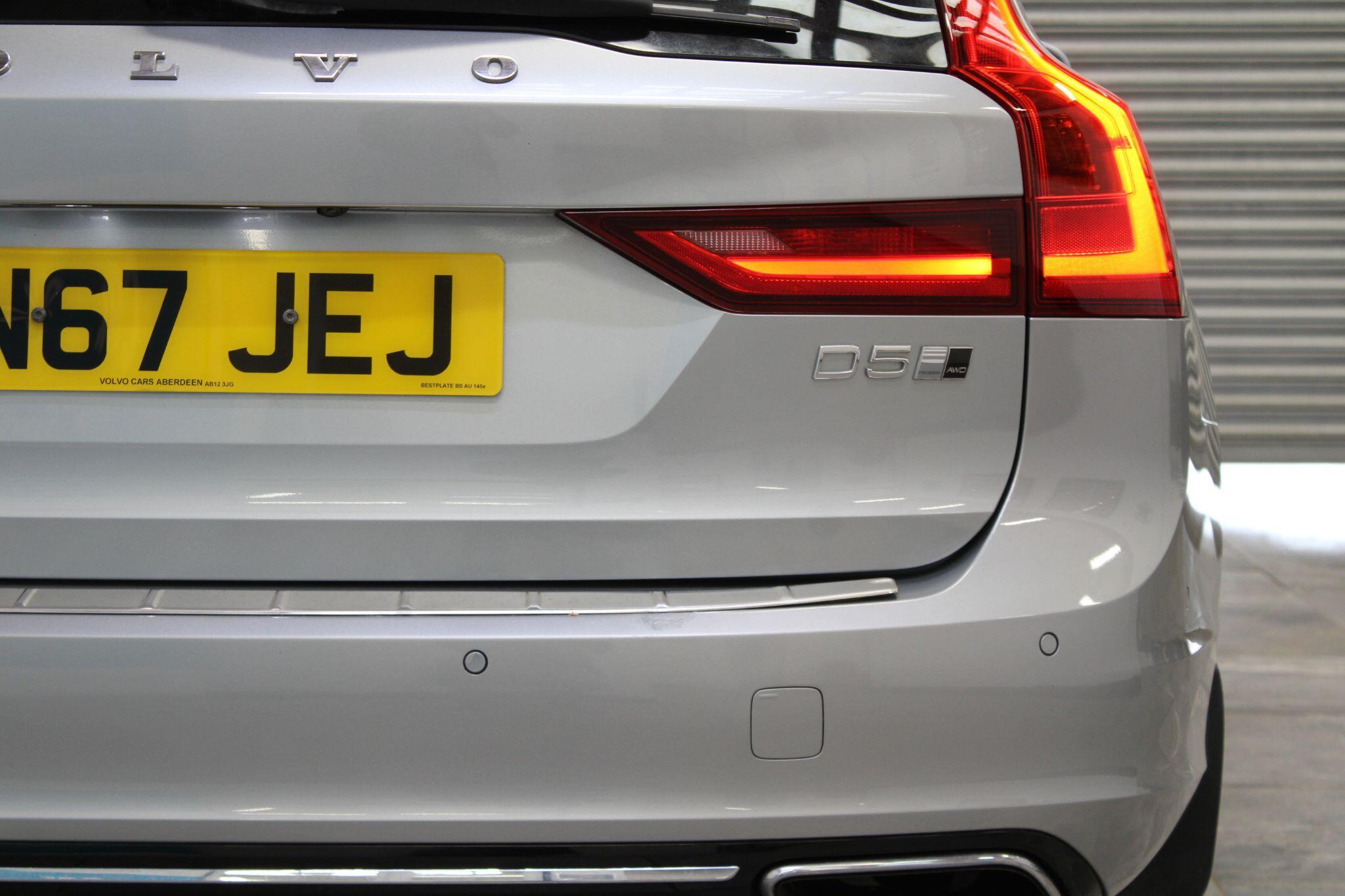 Volvo V90 - Image 17