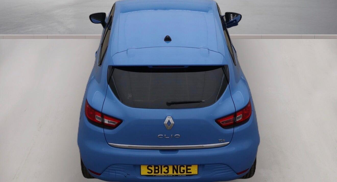 Renault Clio - Image 8