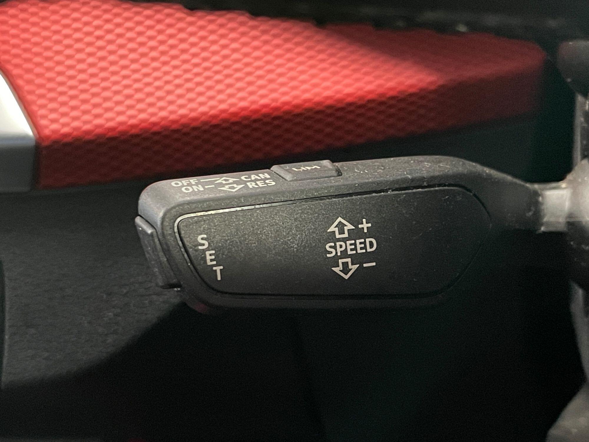 Audi Q2 - Image 37