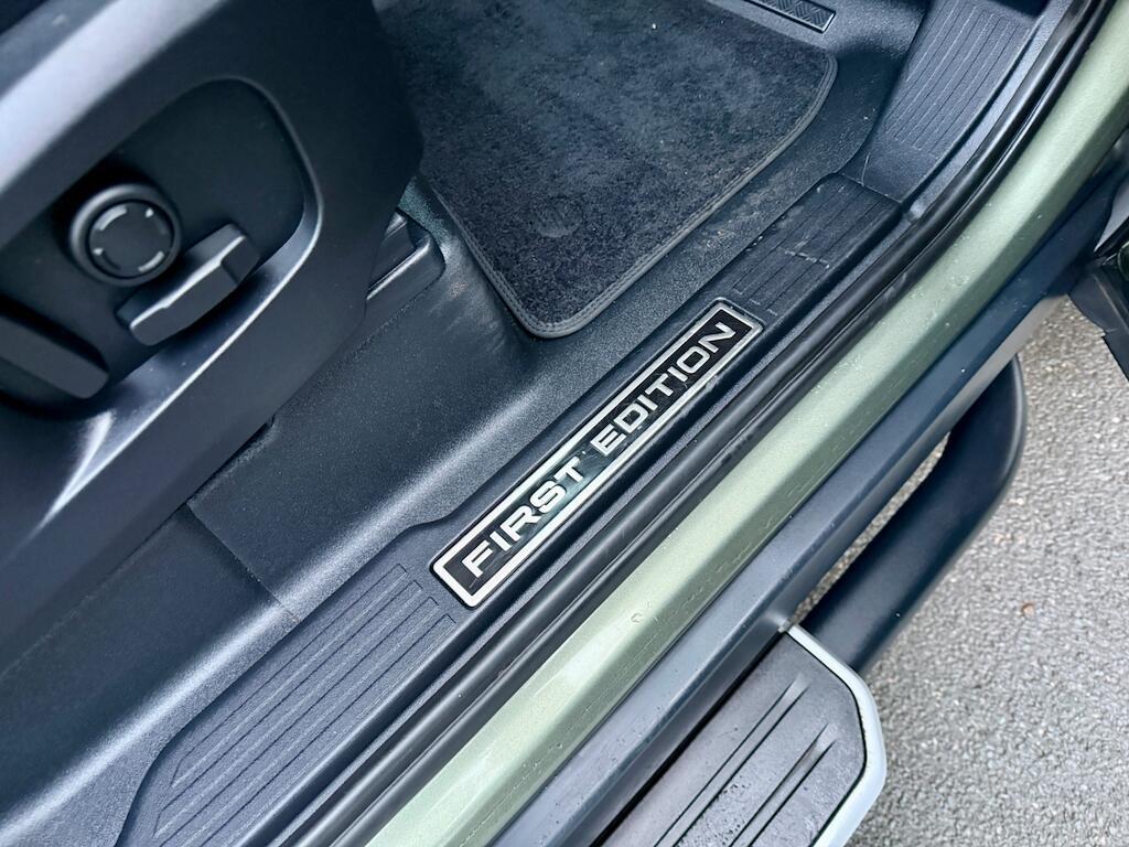 Land Rover Defender 90 - Image 22