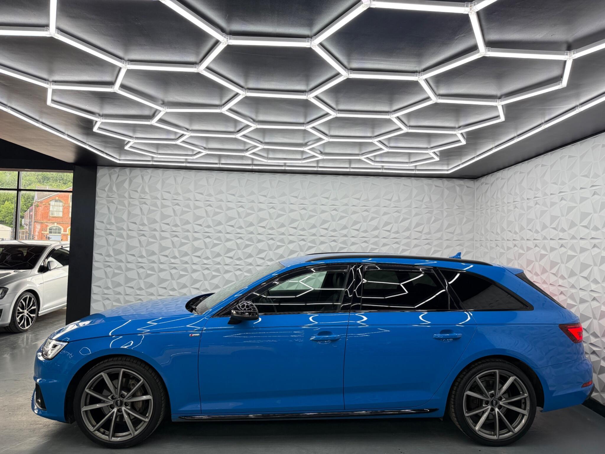 Audi A4 Avant - Image 7