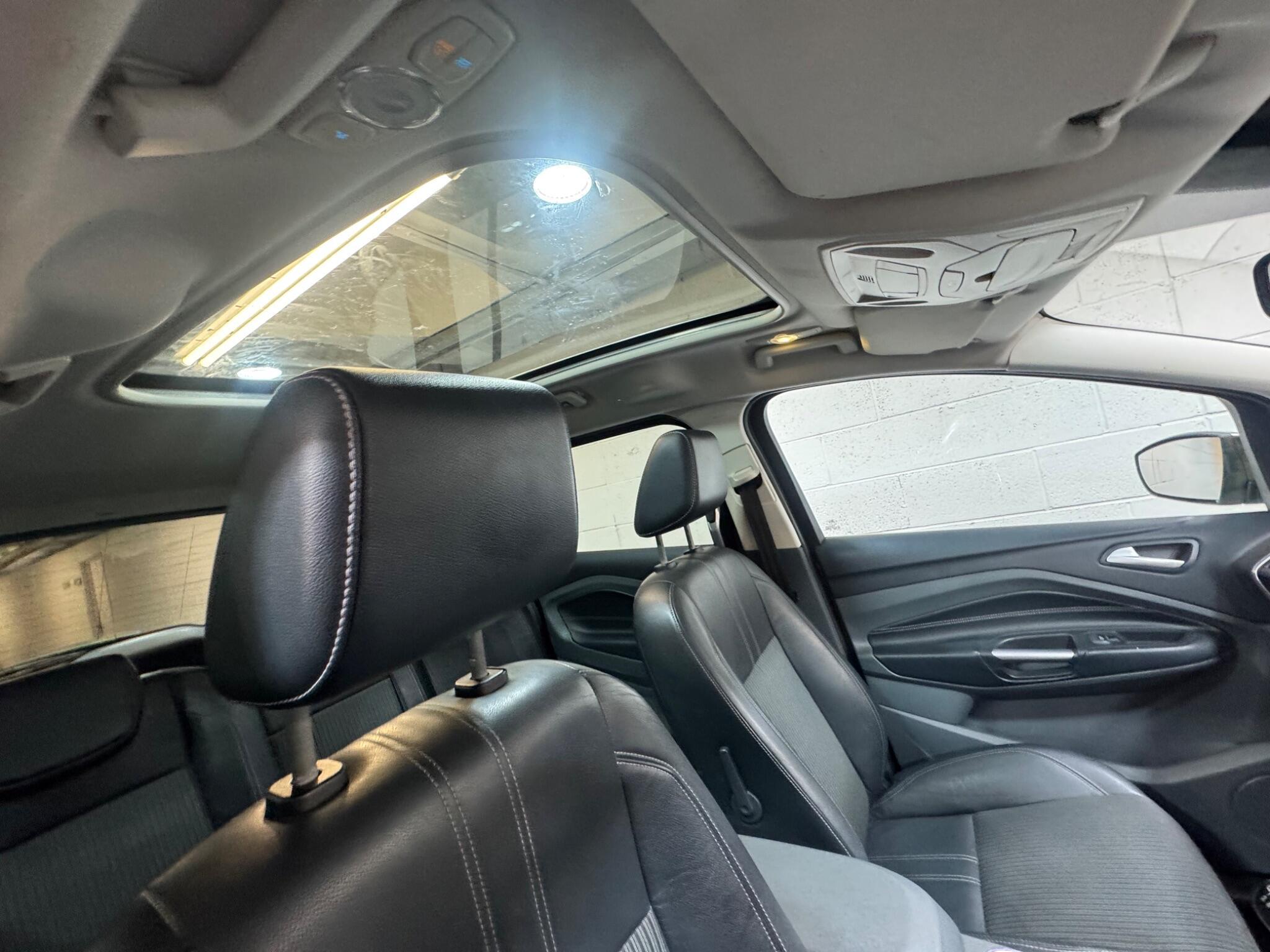 Ford Grand C-MAX - Image 13