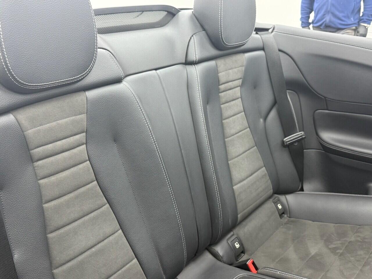 Mercedes E Class - Image 18