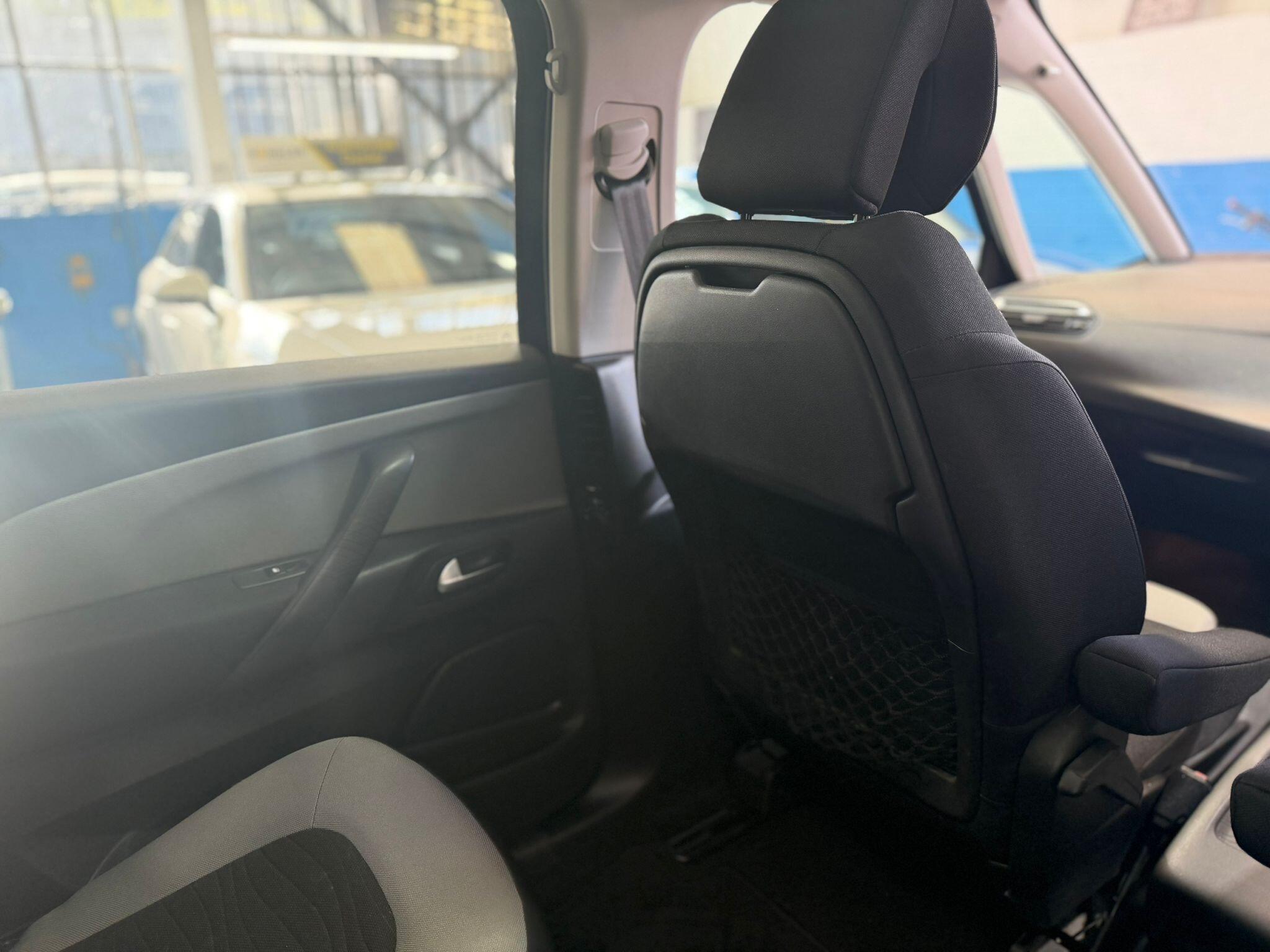 Citroen Grand C4 Picasso - Image 10