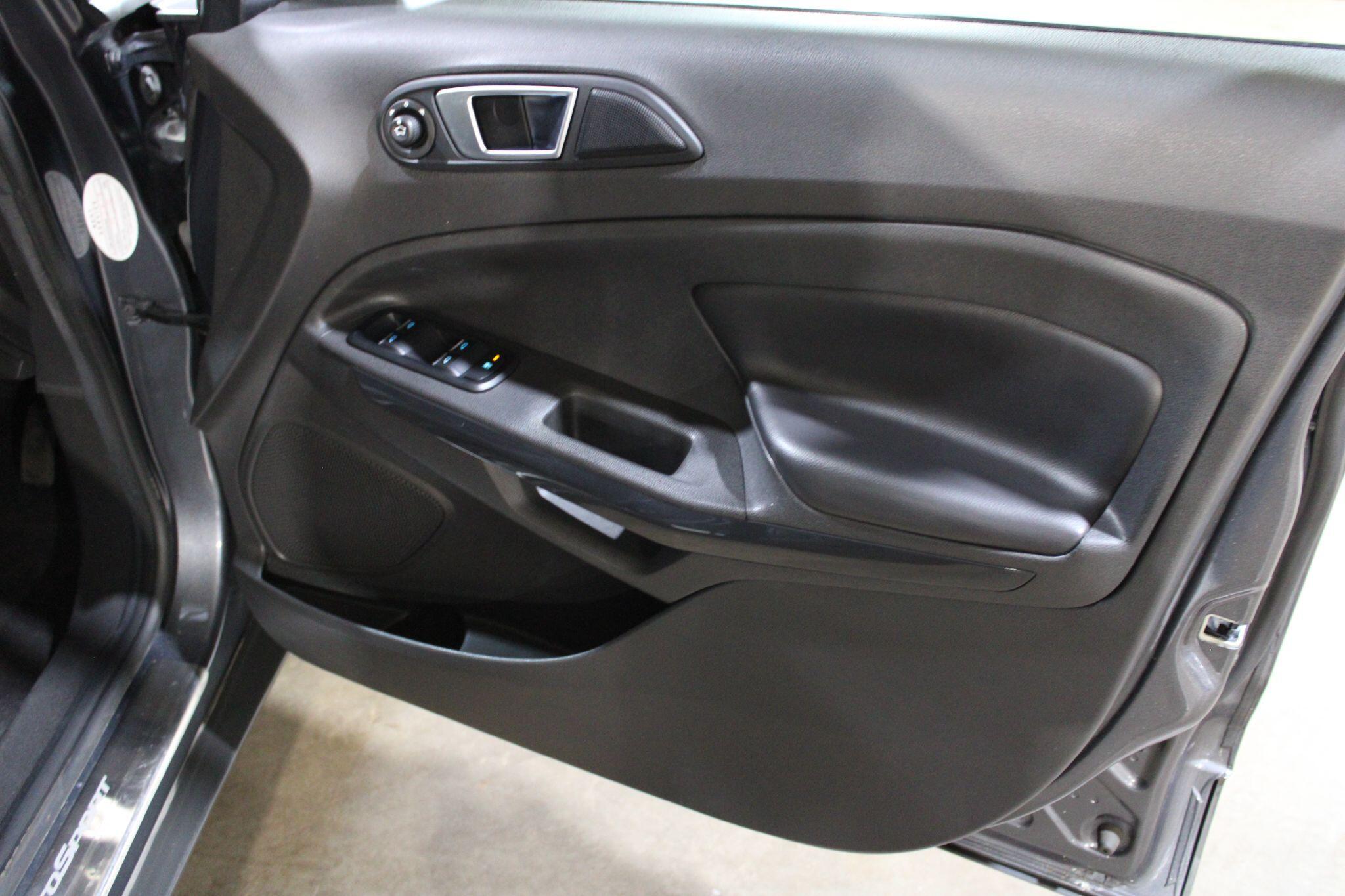Ford Ecosport - Image 24