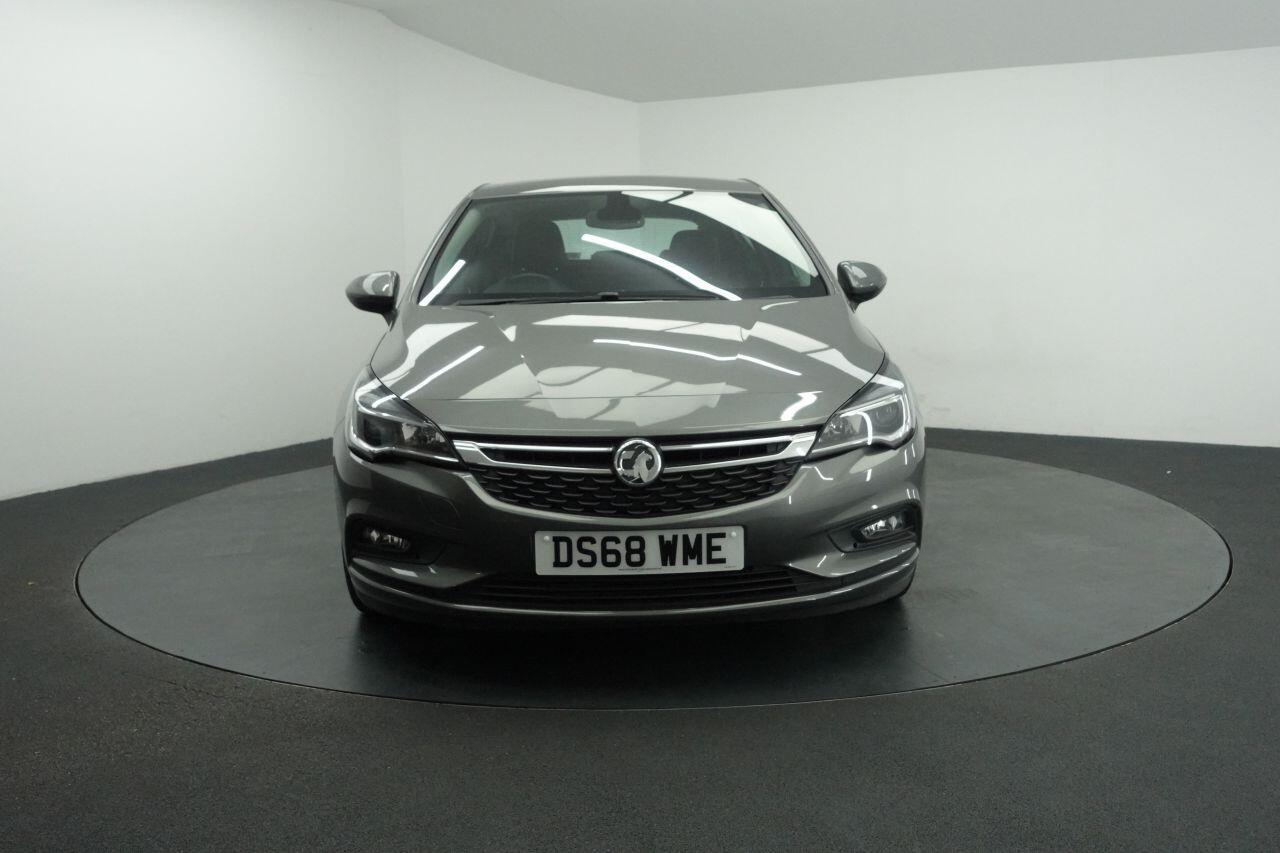 Vauxhall Astra - Image 9