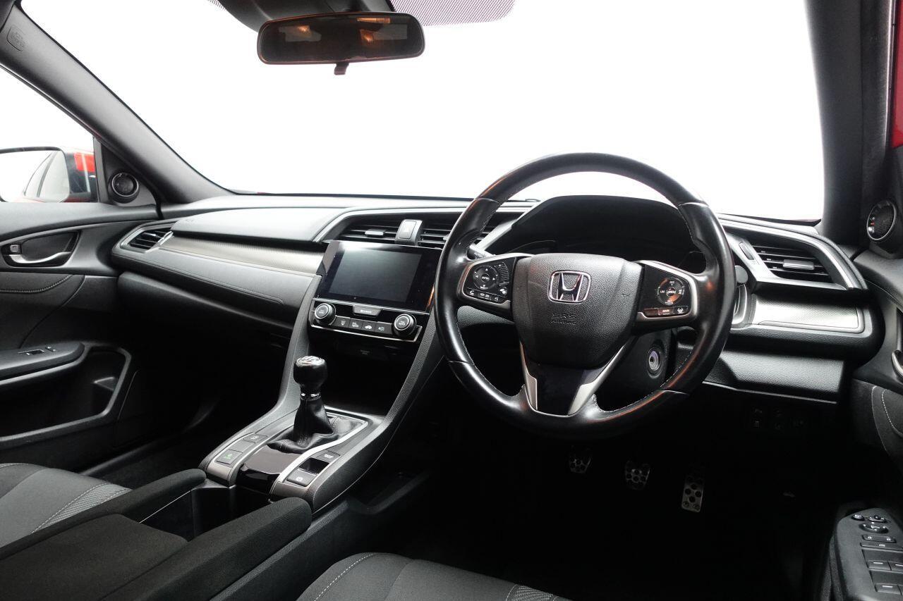 Honda Civic - Image 15