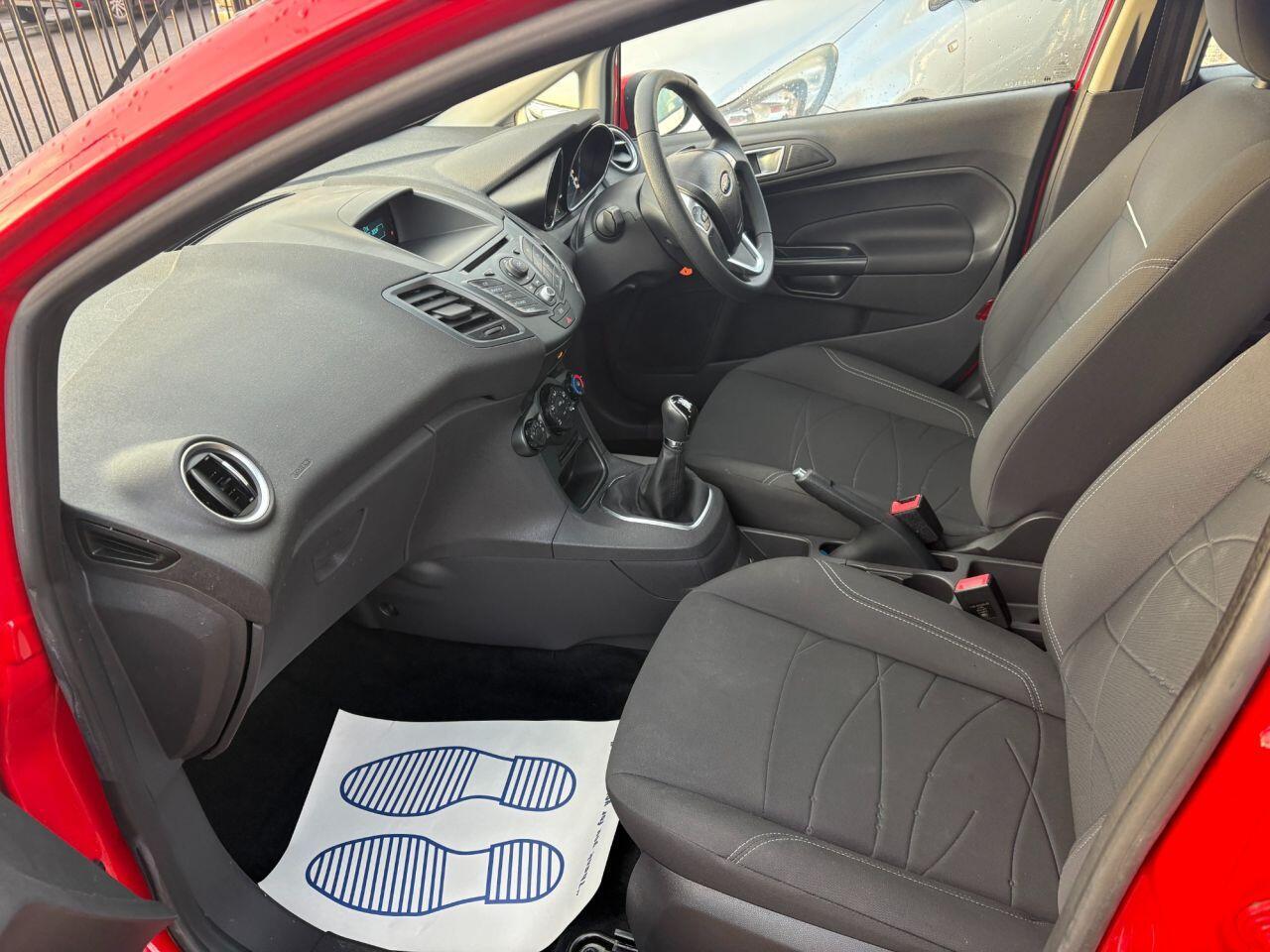 Ford Fiesta - Image 16