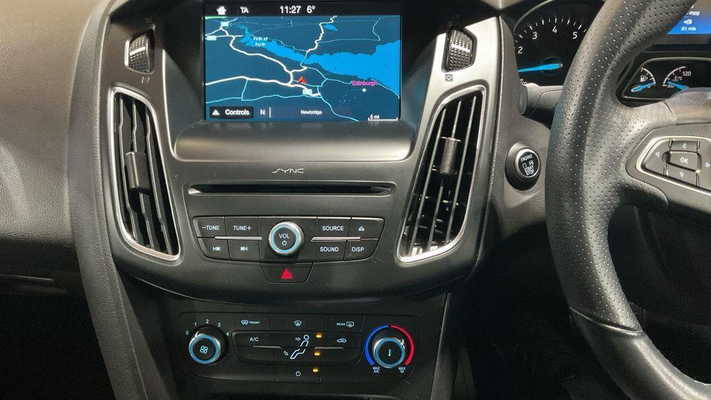 Ford Focus - Image 6