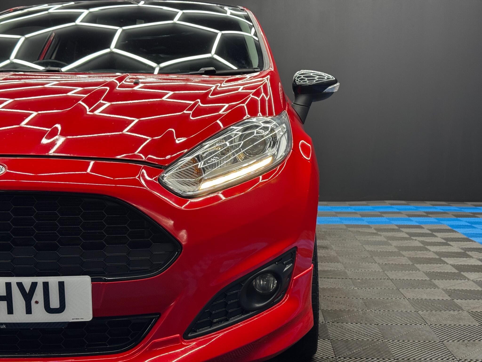 Ford Fiesta - Image 2