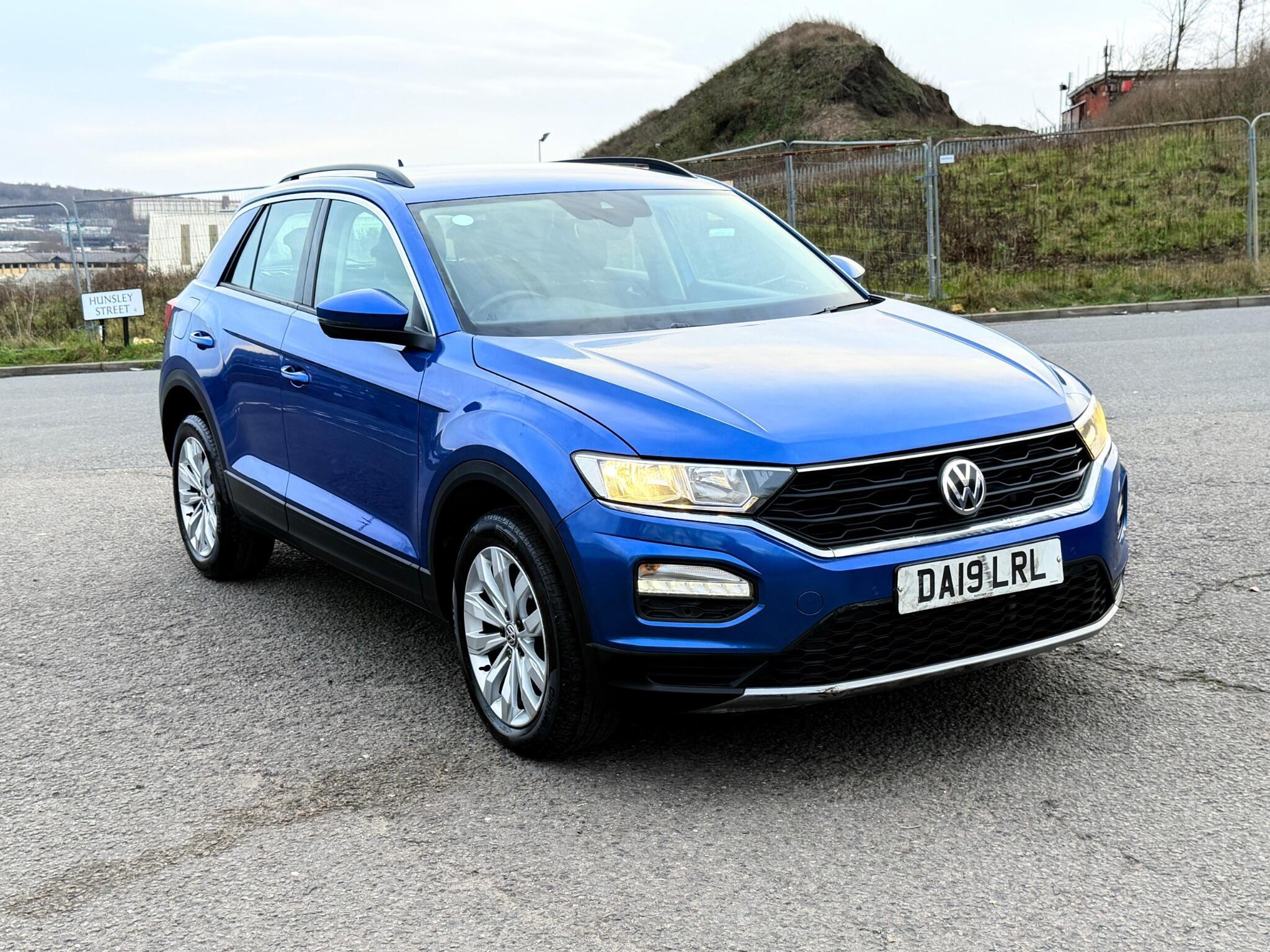 Volkswagen T-Roc - Image 9