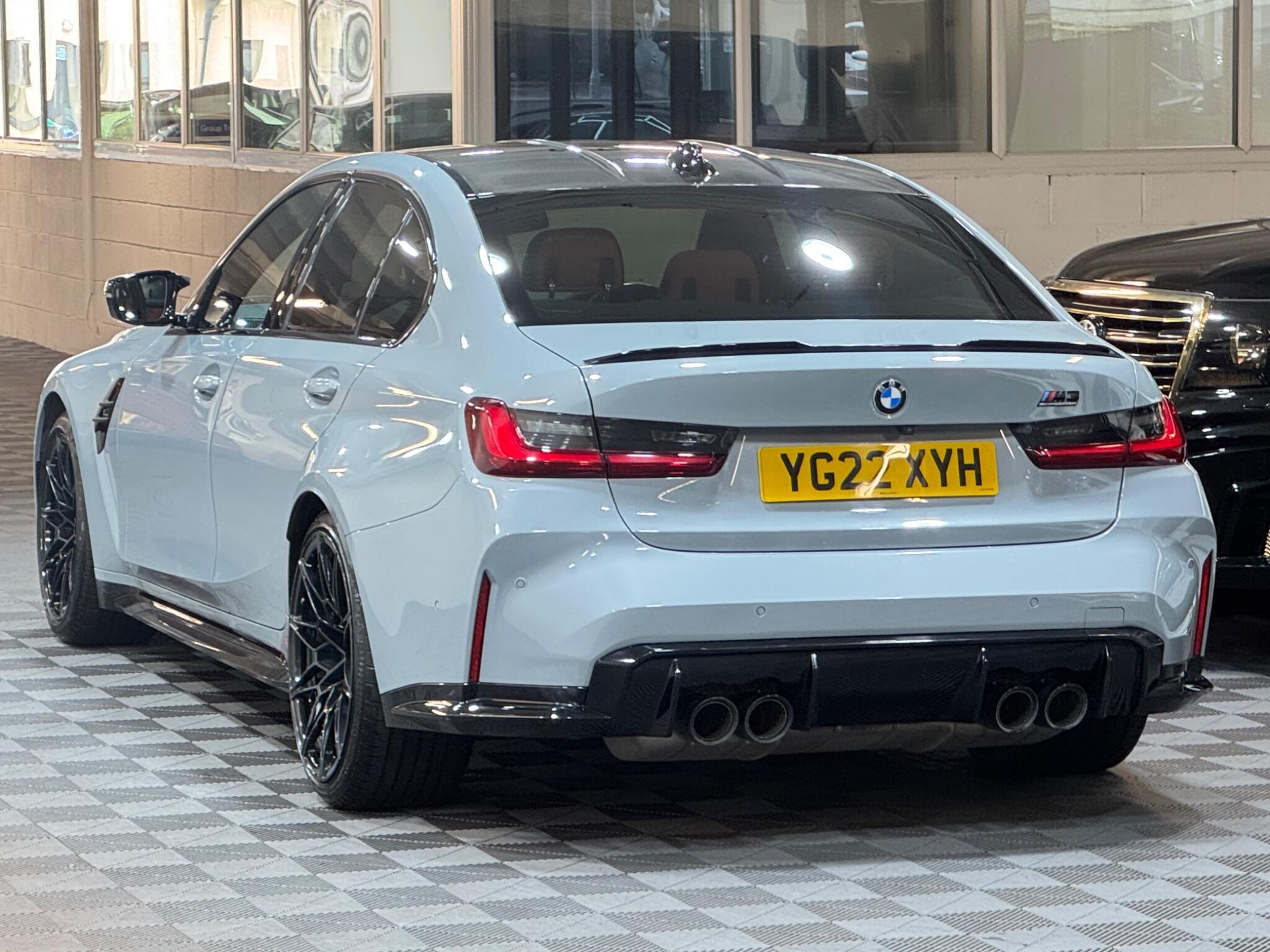 BMW M3 - Image 3