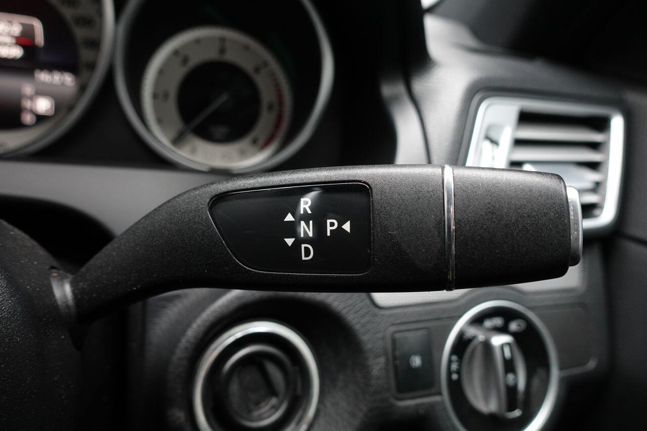 Mercedes-benz E-CLASS - Image 43