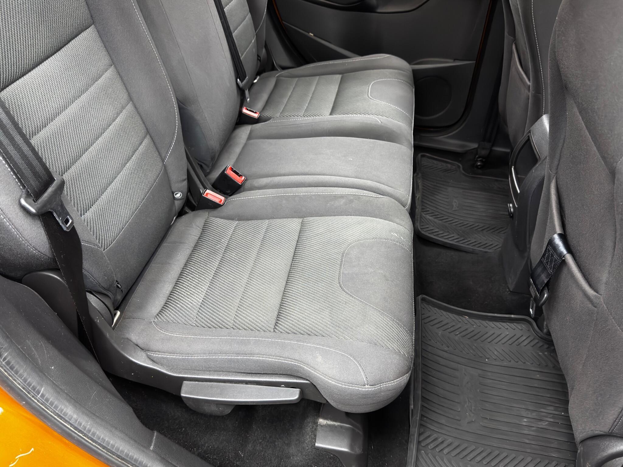 Ford Kuga - Image 16