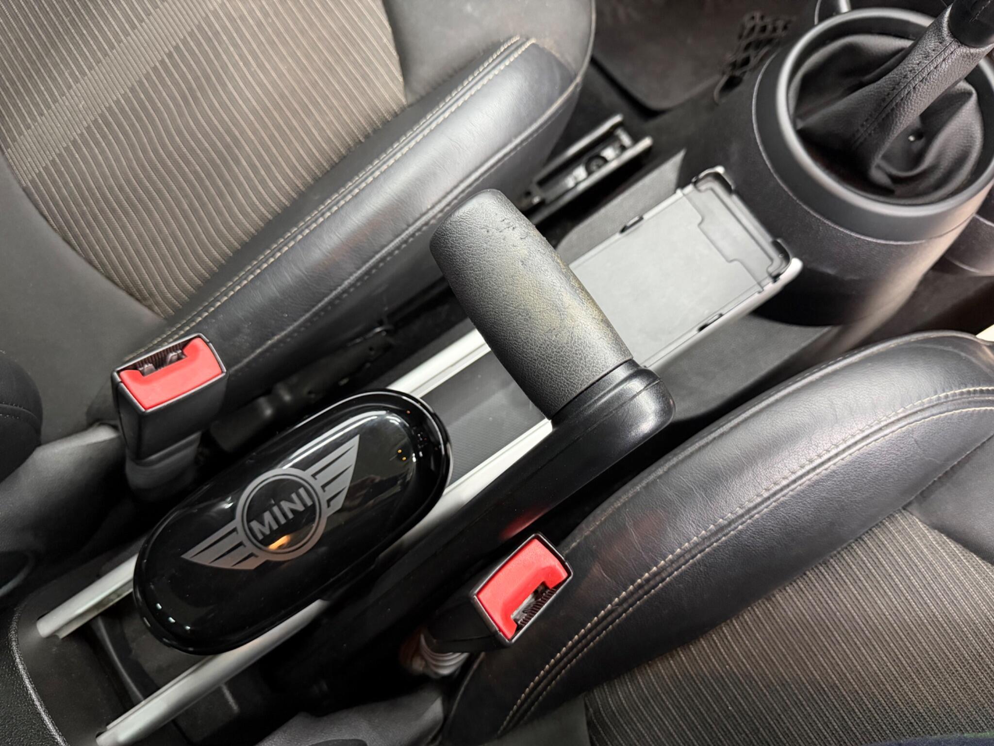 MINI Countryman - Image 20