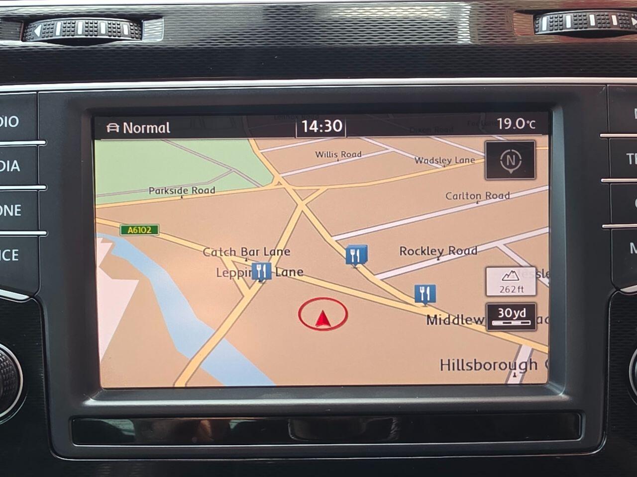 Volkswagen Golf - Image 3