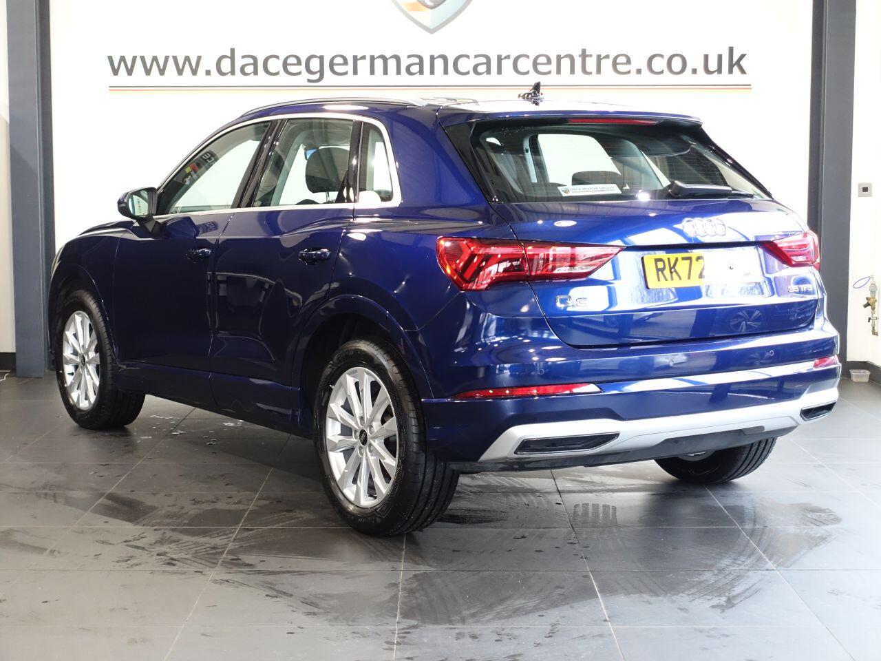 Audi Q3 - Image 10