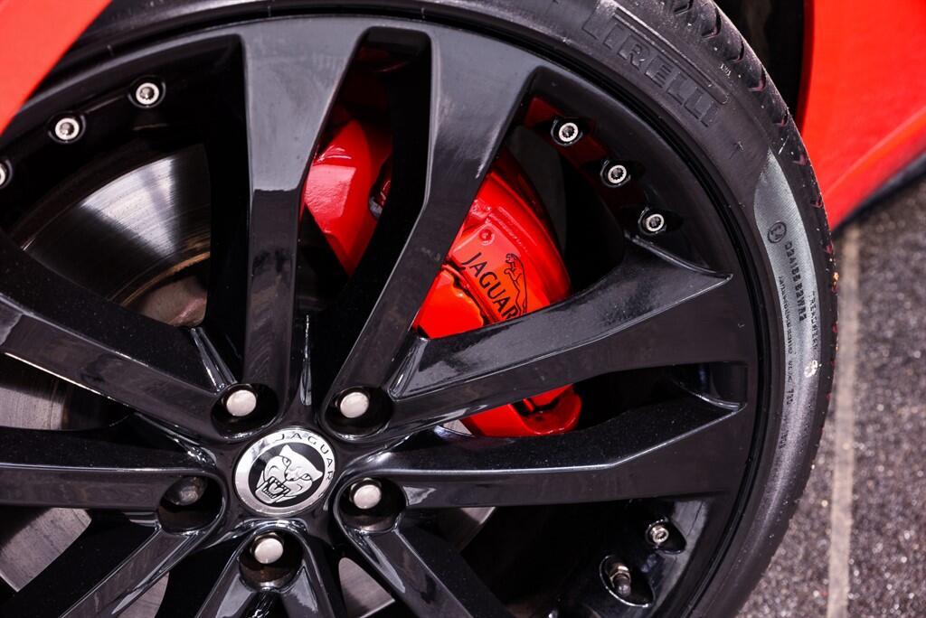 Jaguar F-Type - Image 8