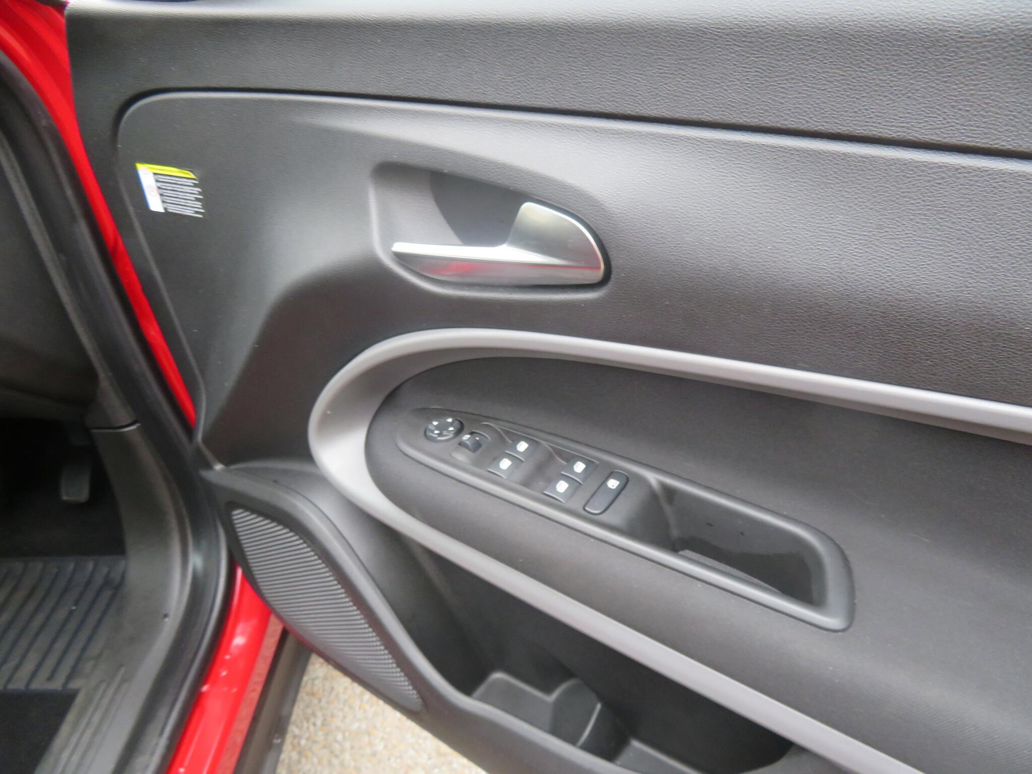 Jeep Avenger - Image 20