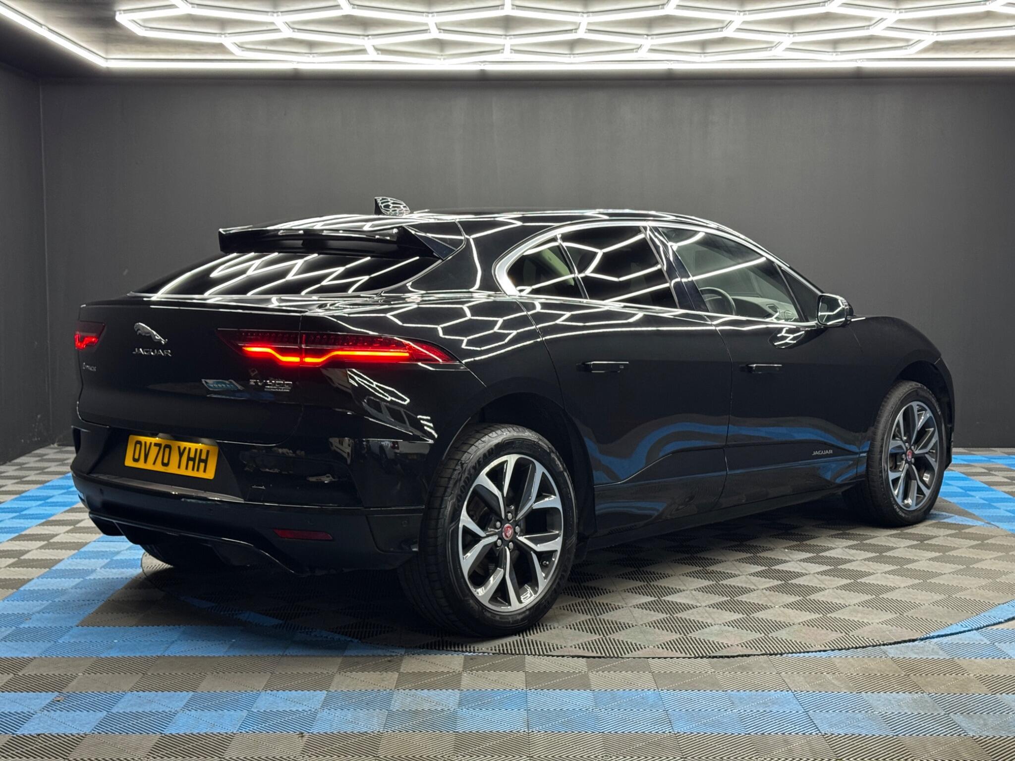 Jaguar I-Pace - Image 5