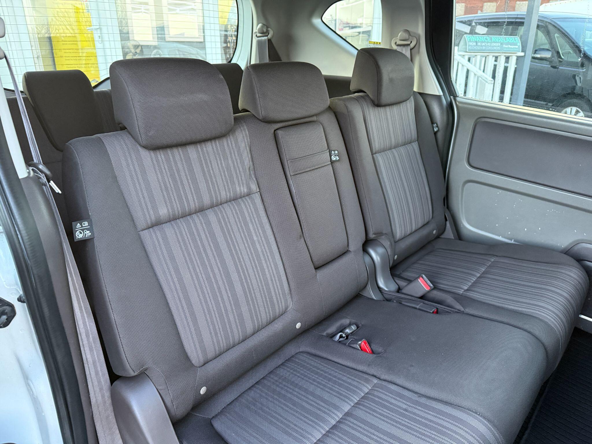Honda Freed - Image 4