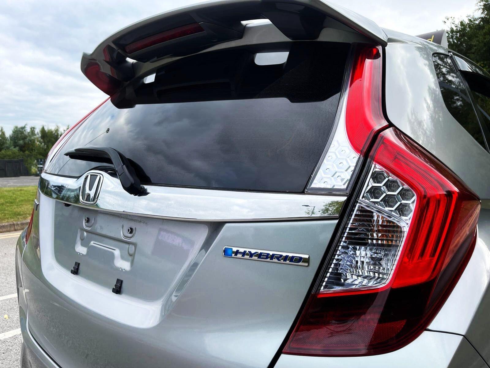 Honda FIT - Image 22