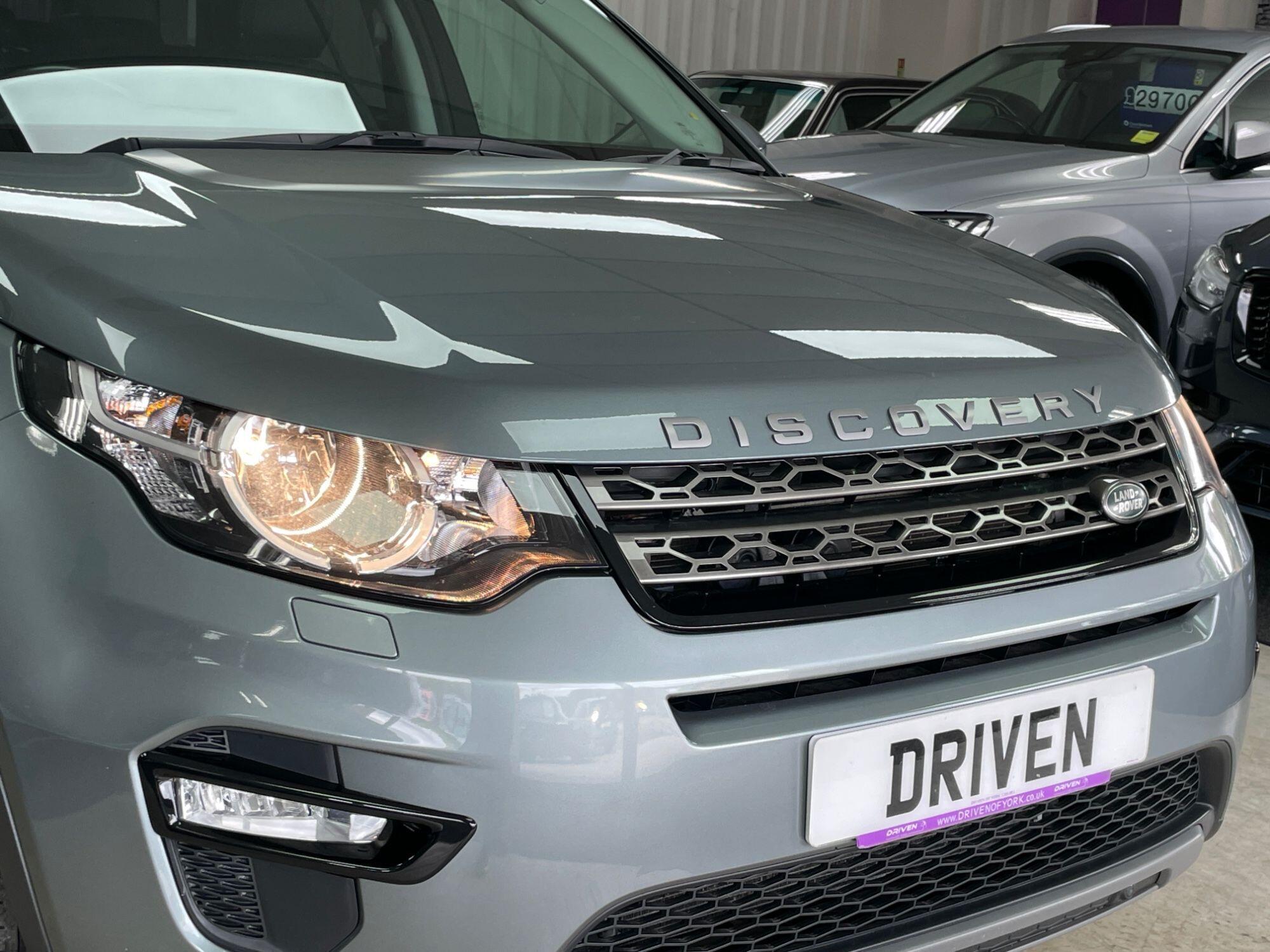 Land Rover DISCOVERY SPORT - Image 4
