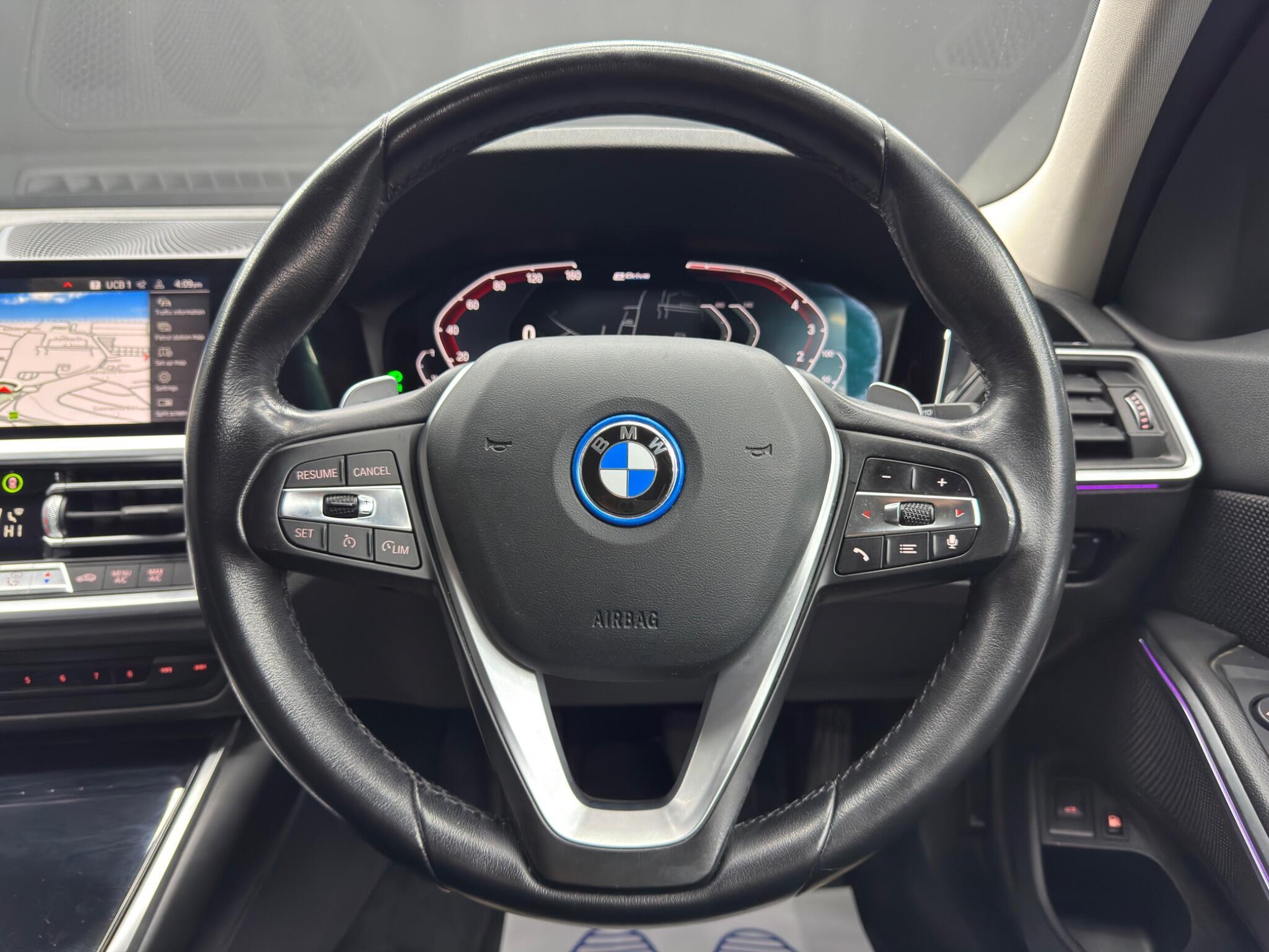 BMW 3 Series - Image 19