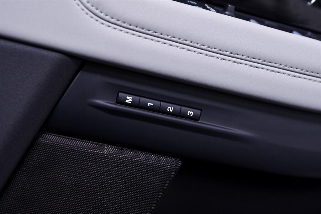 Land Rover Range Rover Evoque - Image 32