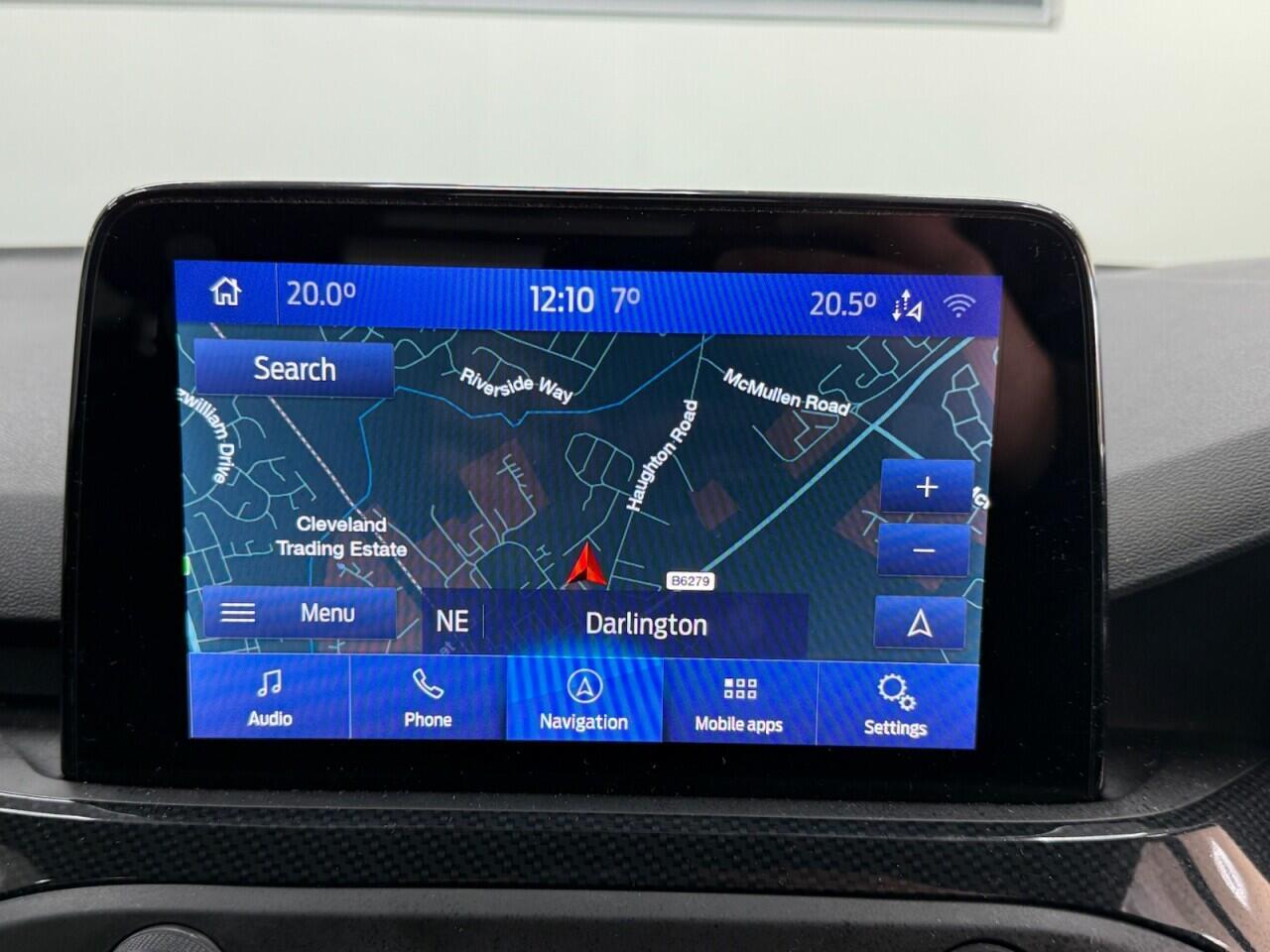 Ford Focus - Image 22