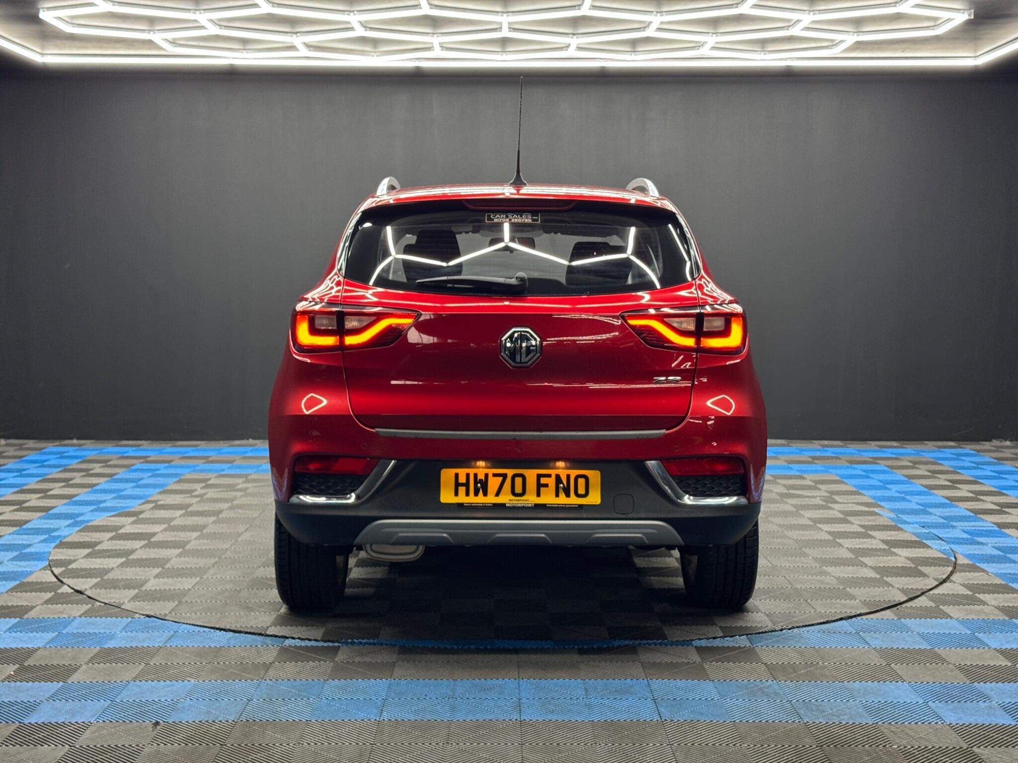MG MG ZS - Image 6