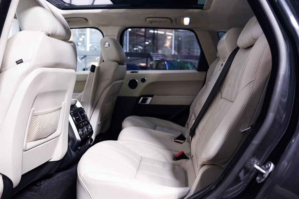 Land Rover RANGE ROVER SPORT - Image 15