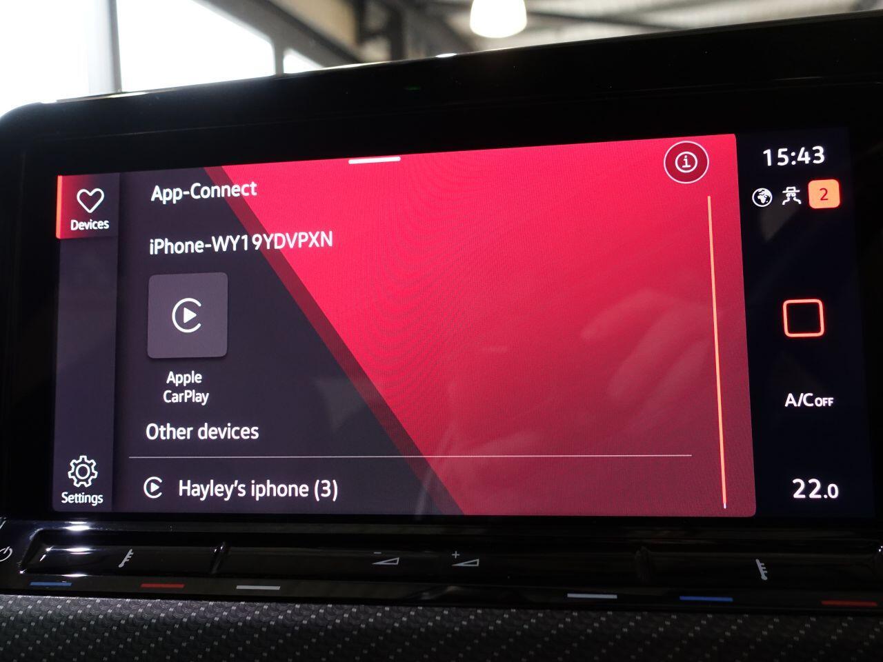 Volkswagen Golf - Image 28