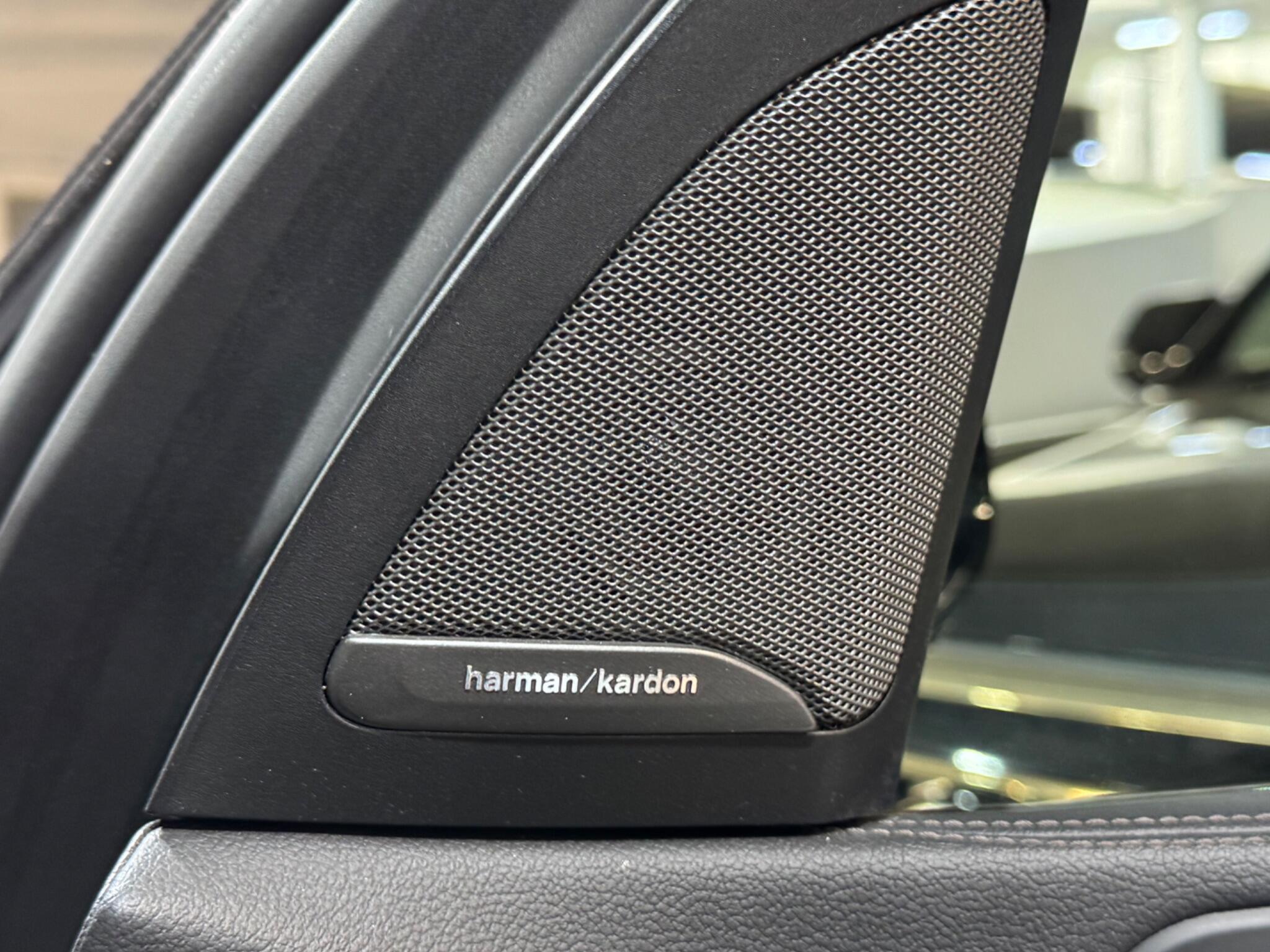 BMW X5 - Image 15