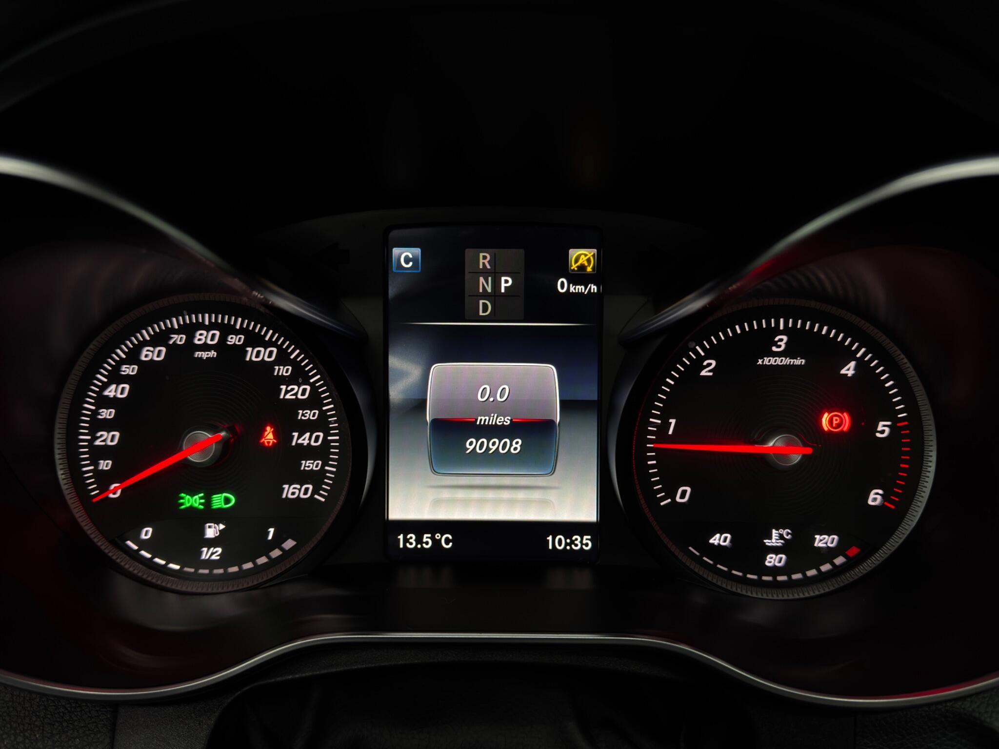 Mercedes C Class - Image 22