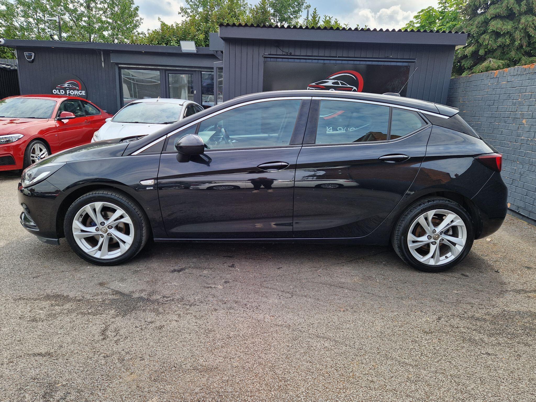 Vauxhall Astra - Image 6
