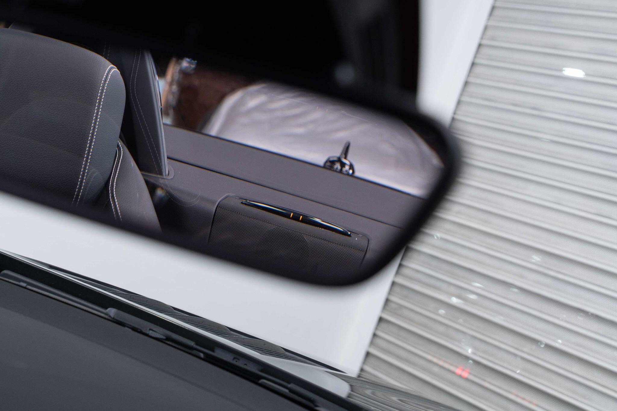 Mercedes SLC - Image 14