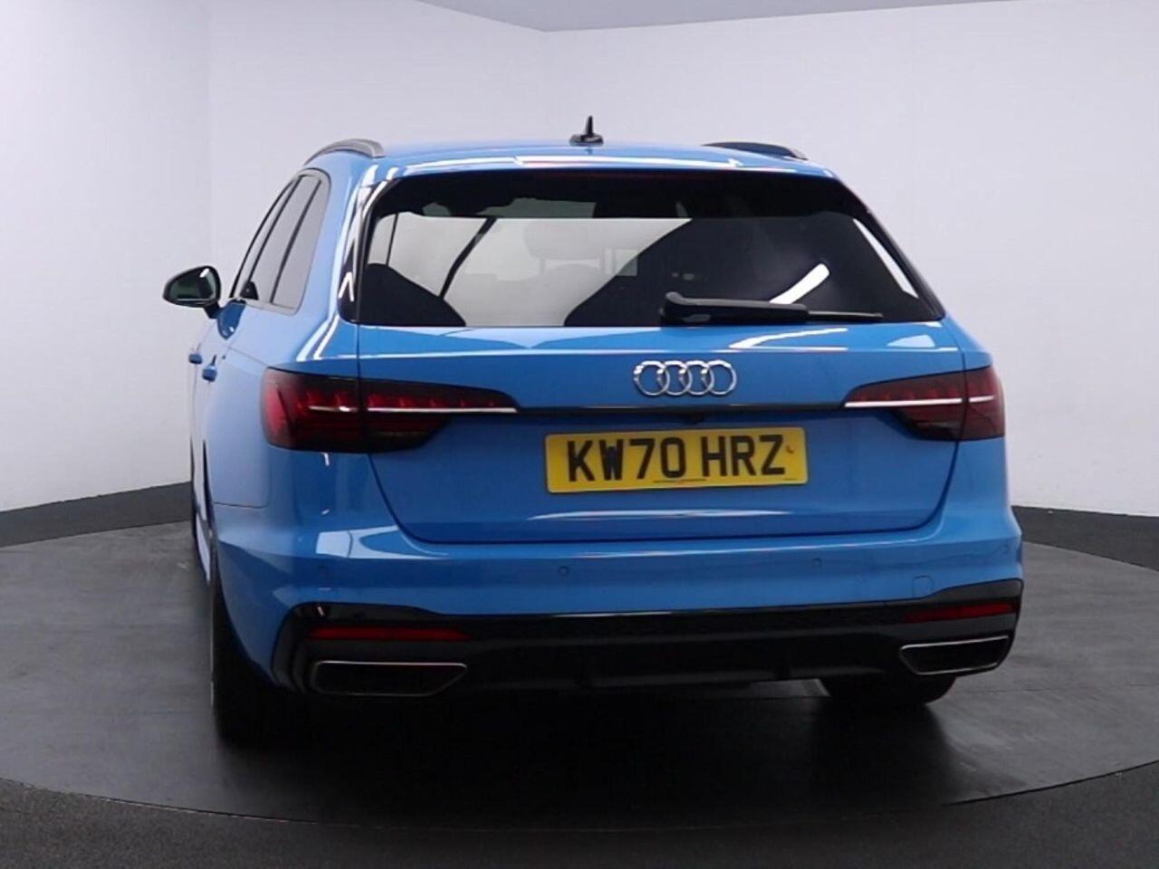 Audi A4 Avant - Image 11