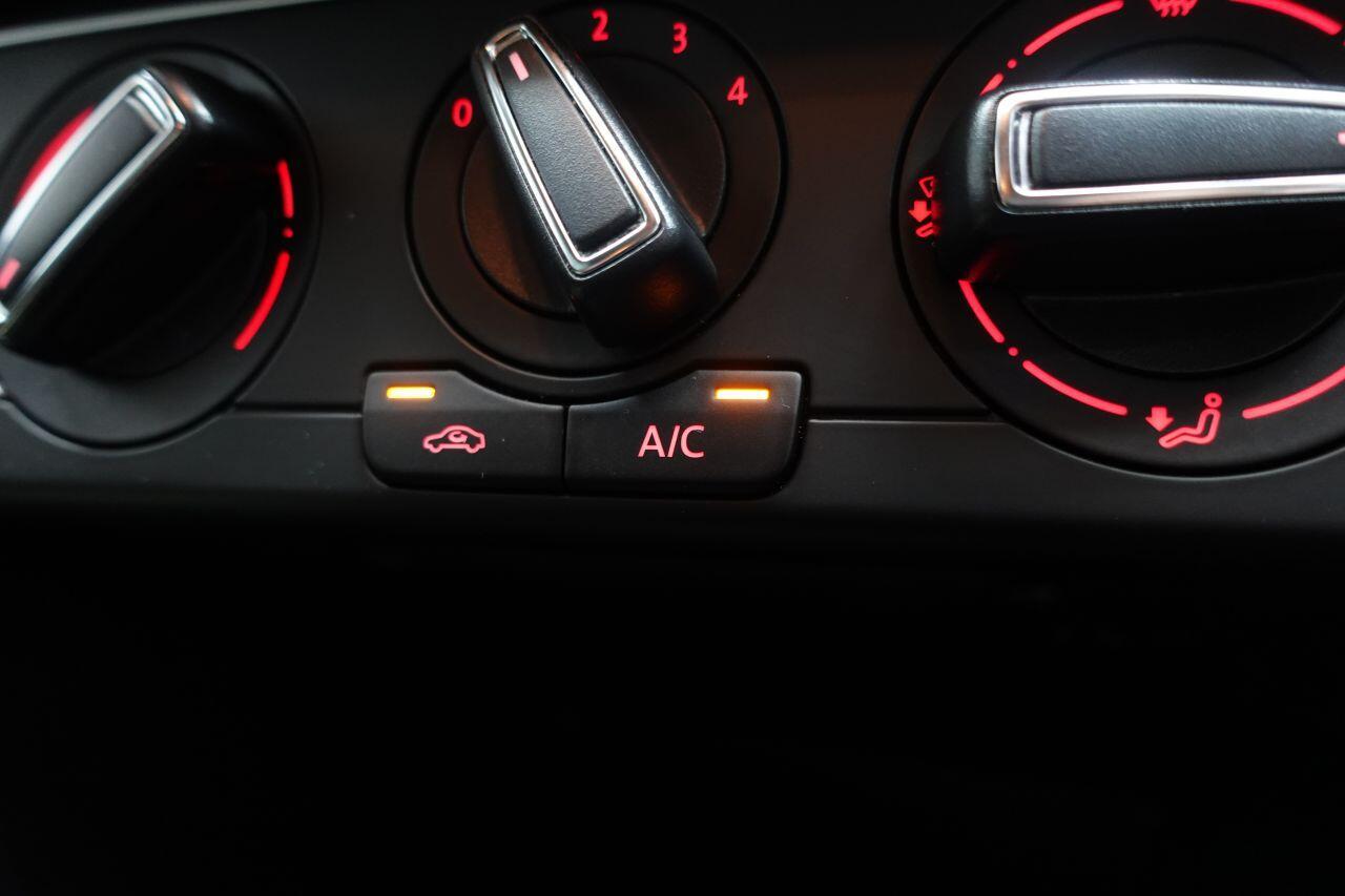 Volkswagen Polo - Image 17