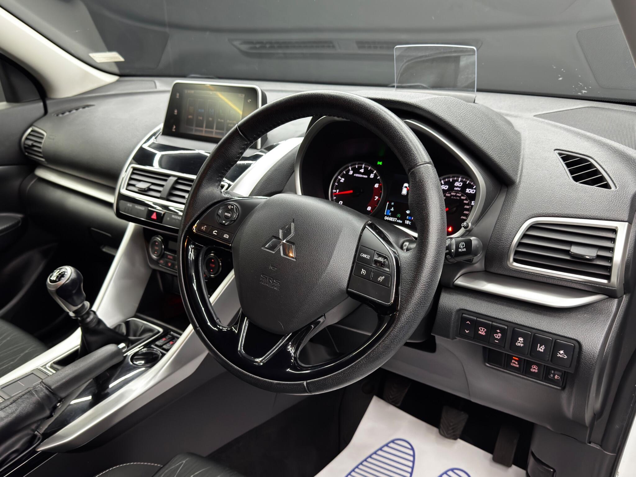 Mitsubishi Eclipse Cross - Image 9