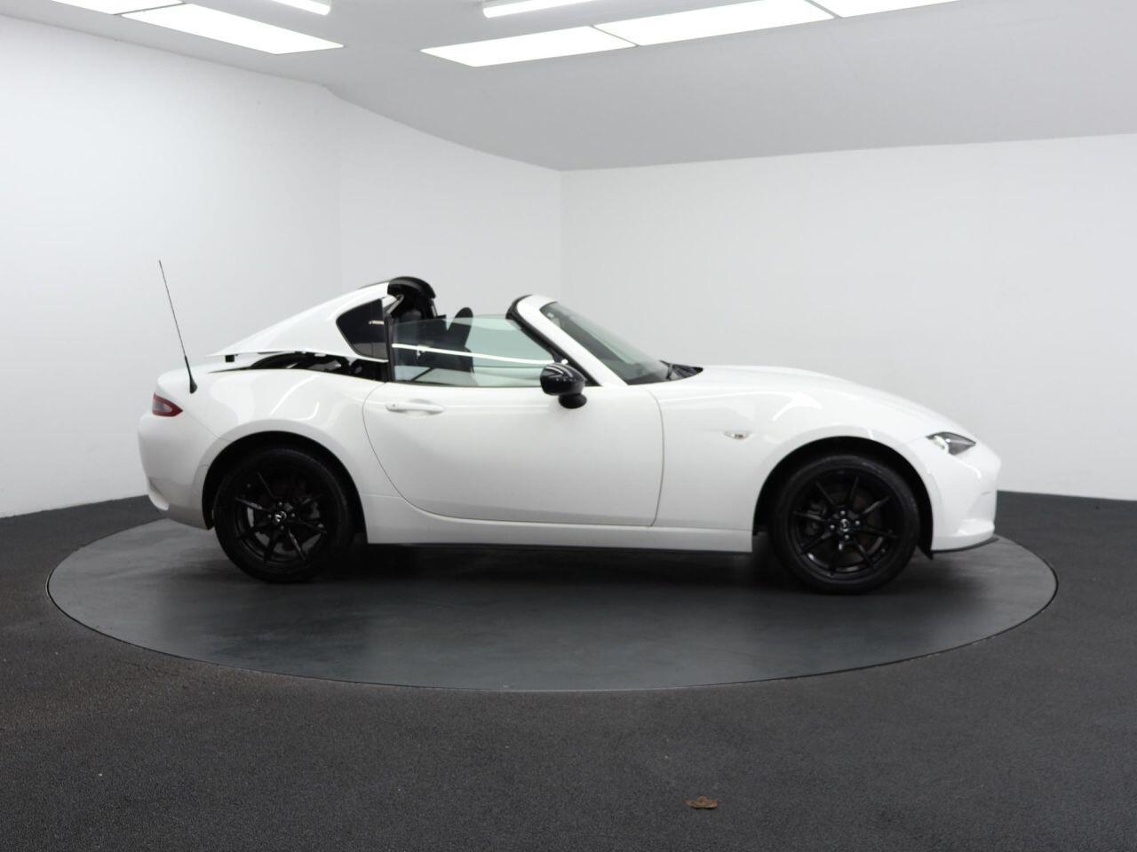 Mazda MX-5 RF - Image 14