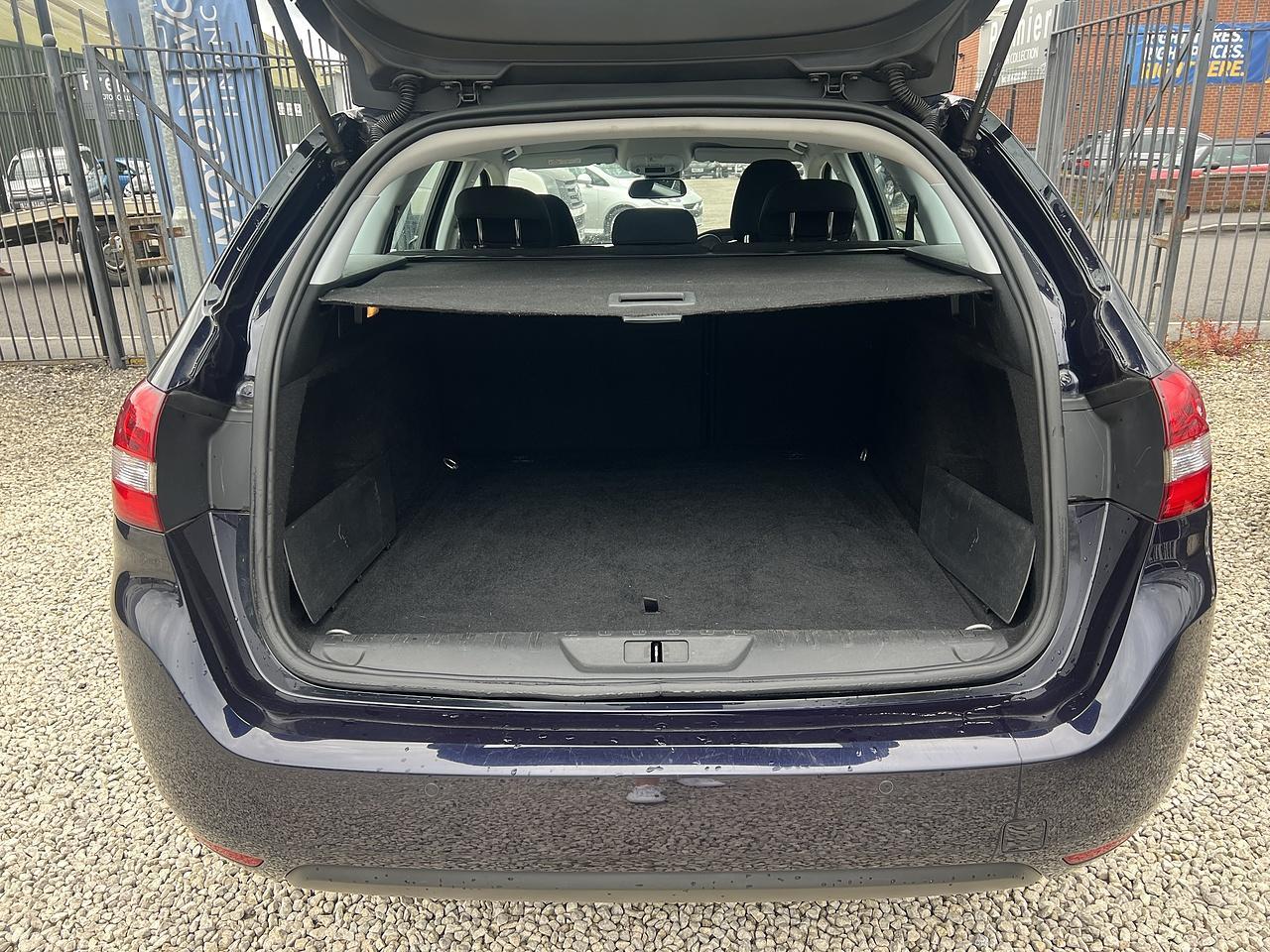 Peugeot 308 SW - Image 10