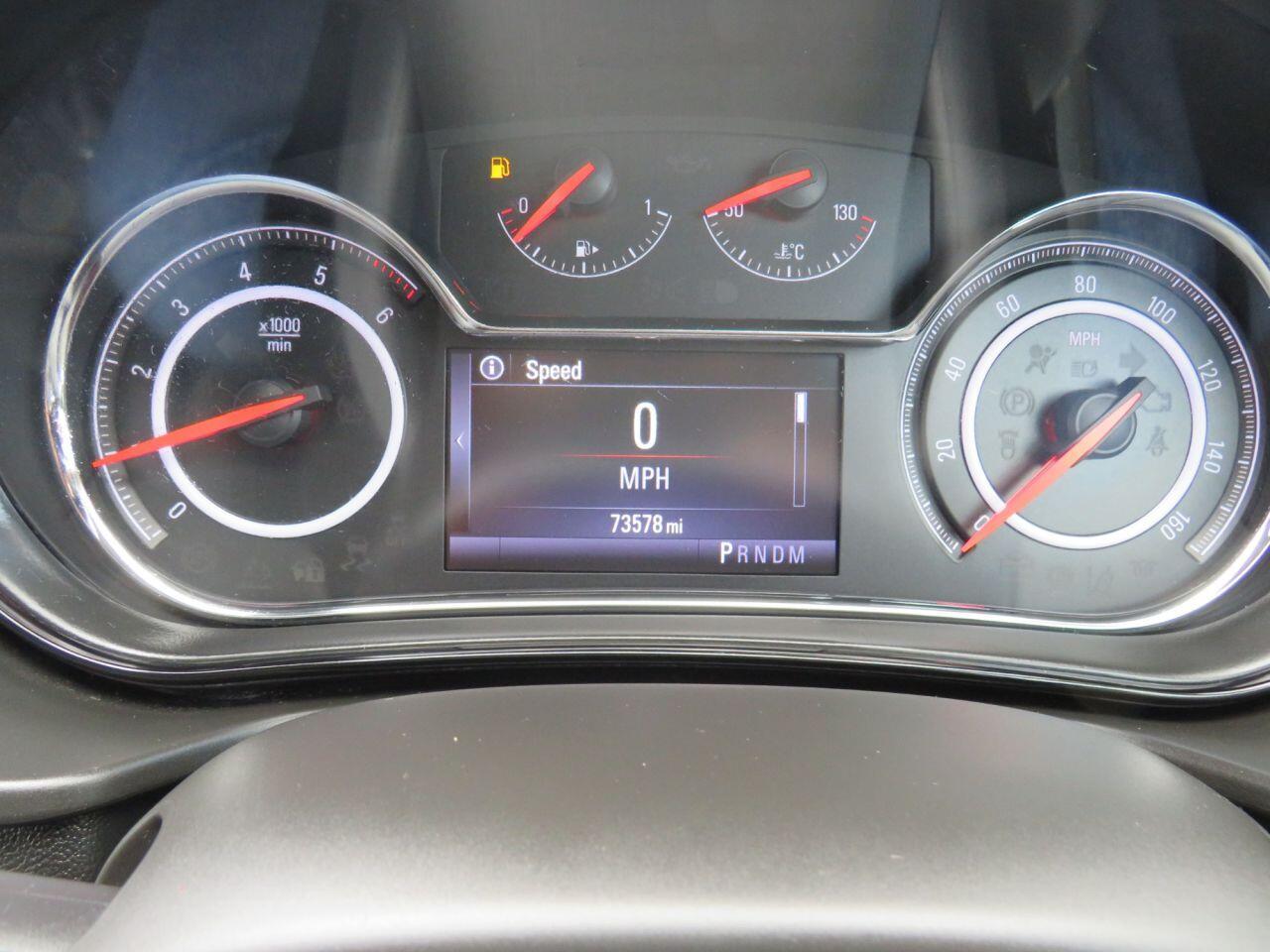 Vauxhall Insignia - Image 12