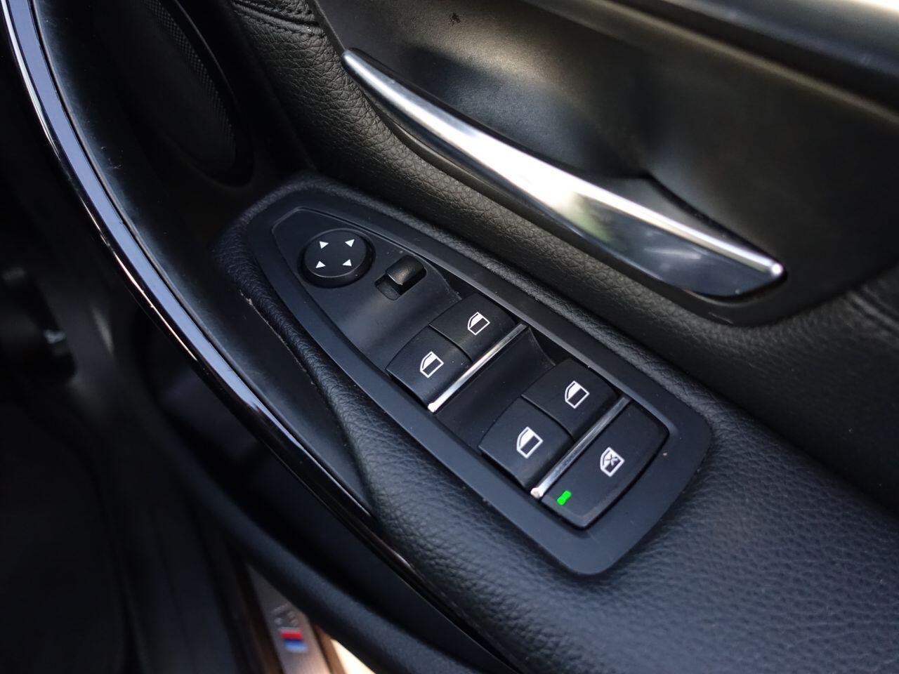 BMW 3 Series - Image 34