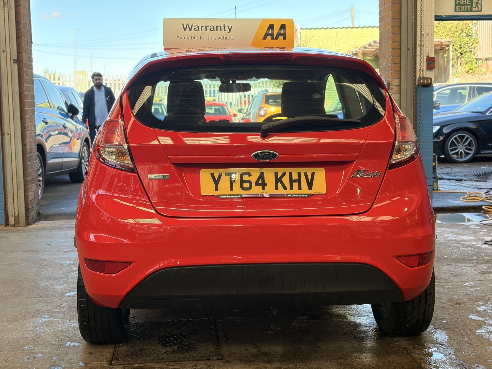 Ford Fiesta - Image 5