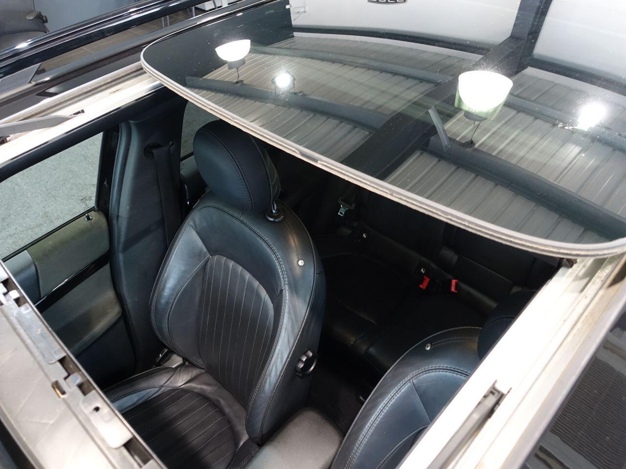 MINI Countryman - Image 11