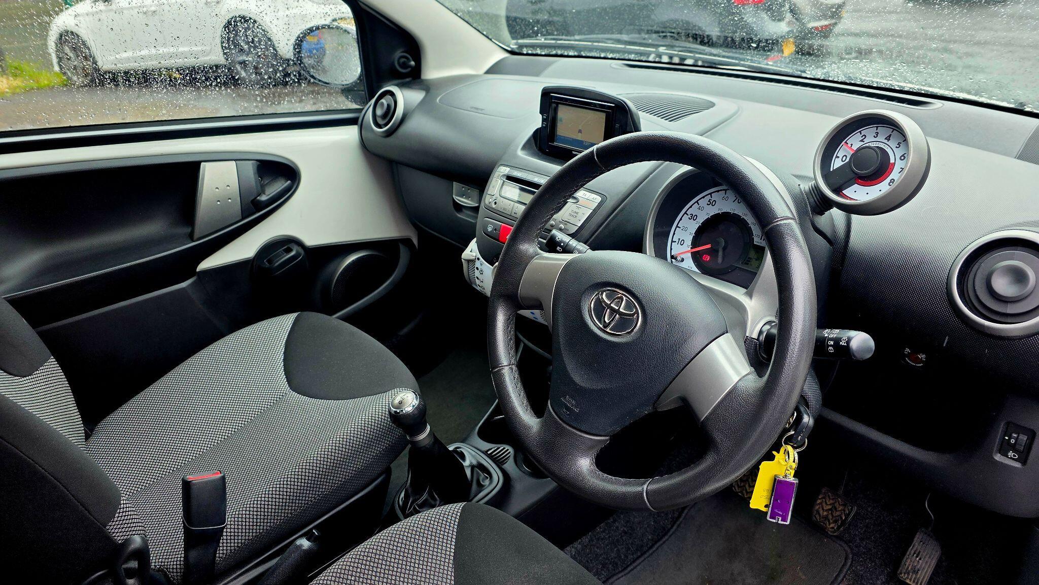 Toyota Aygo - Image 11
